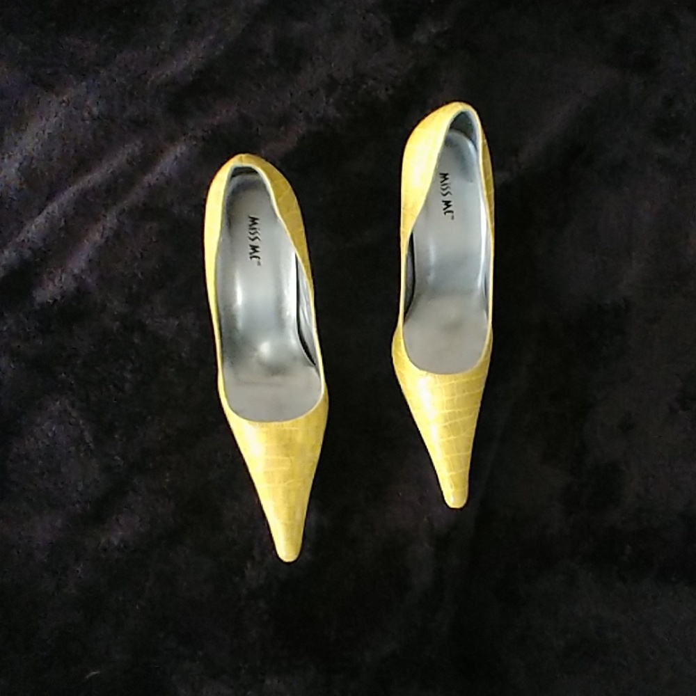 Miss Me shoes size 8.5
